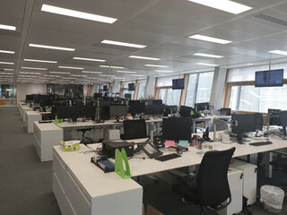 Office & Commercial Cleaning 6 Office & Commercial Cleaning