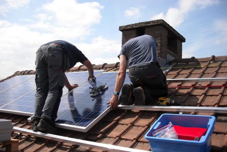 Solar Panel Cleaning Services